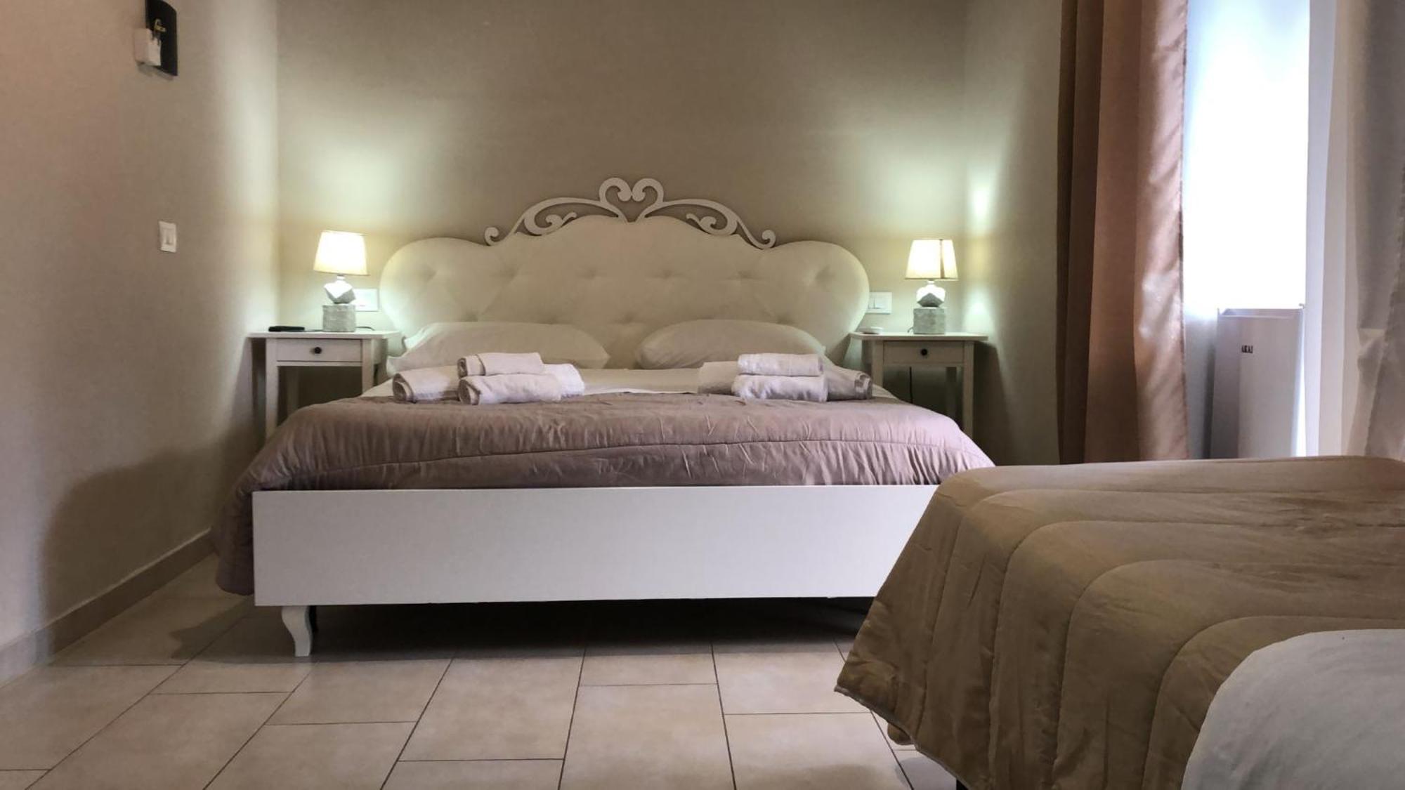 Fuoco Dell'Etna Hotel Catania-Fontanarossai nemzetközi repülőtér Kültér fotó