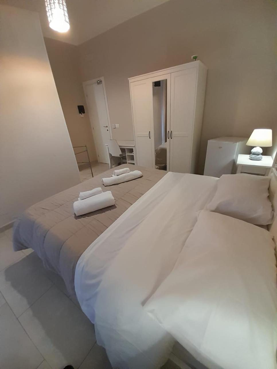 Fuoco Dell'Etna Hotel Catania-Fontanarossai nemzetközi repülőtér Kültér fotó