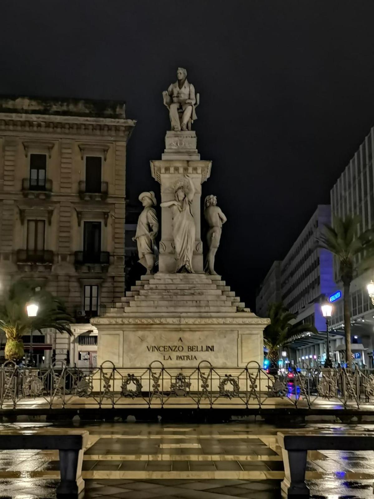 Fuoco Dell'Etna Hotel Catania-Fontanarossai nemzetközi repülőtér Kültér fotó