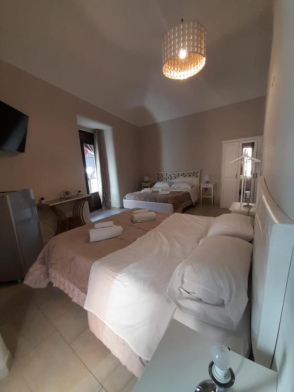 Fuoco Dell'Etna Hotel Catania-Fontanarossai nemzetközi repülőtér Kültér fotó